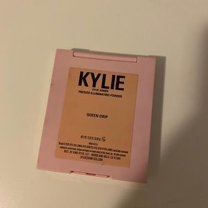Kylie highlighter